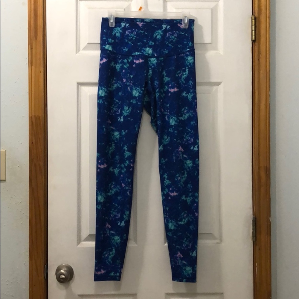 Old Navy women’s athletic leggings